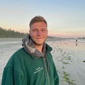 Meet your Posher, Jeremy